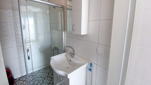 Comfort Apartment, Smoking, Partial Sea View | Bathroom - Patama Butik Otel (Marmara)