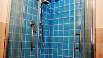 Classic Double Room | Bathroom | Shower, hair dryer, bathrobes, bidet