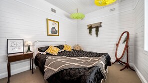 2 bedrooms, free WiFi, wheelchair access