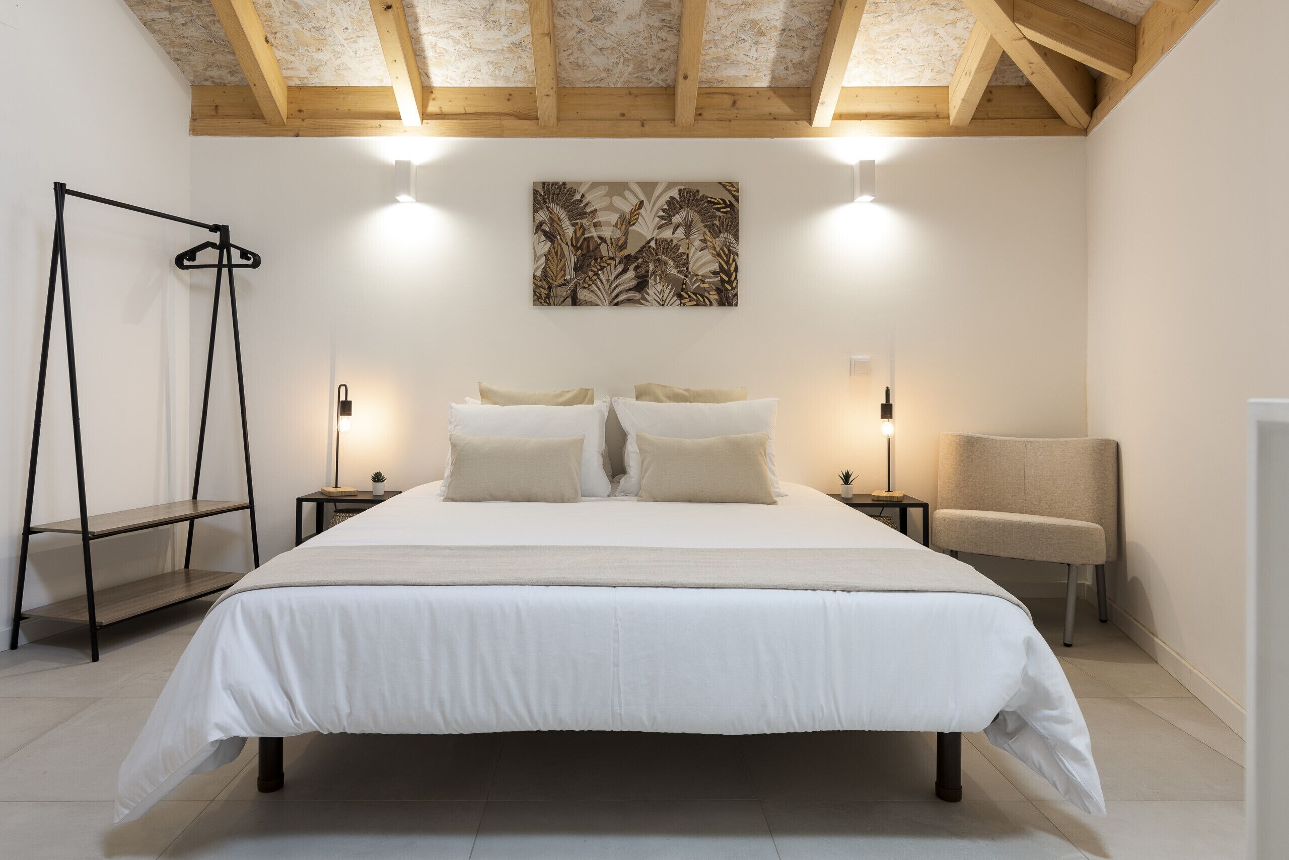 1 camera, ferro/asse da stiro, Wi-Fi gratuito, lenzuola