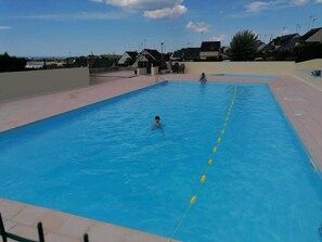 A heated pool - Maisonnette EN Bord DE MER Dans Residence Avec Piscine (Guidel)