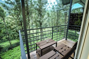 Kamar Double Deluks | Pemandangan balkon