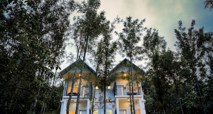 Misty Range Resorts