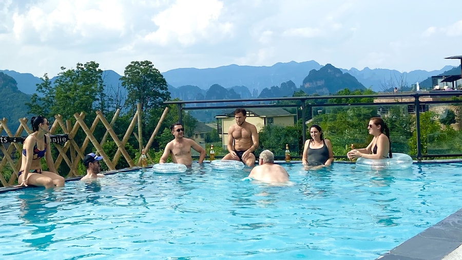 Zhangjiajie National Park Nvue Resorts