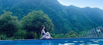 Zhangjiajie National Park Nvue Resorts
