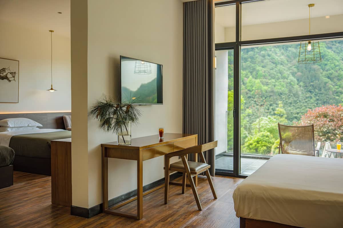 Suíte estúdio família | Roupas de cama premium, camas com colchões pillow-top