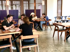 Restaurant - Zhangjiajie National Park Nvue Resorts (Zhangjiajie)
