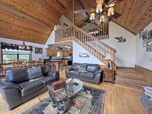 TV, peis og fotballspill