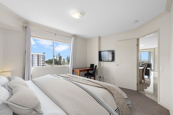 3 bedrooms, free WiFi, bed sheets