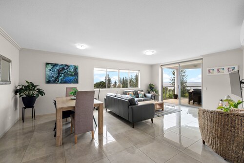 "Scarborough Beach 507" - Scarborough Q 4020