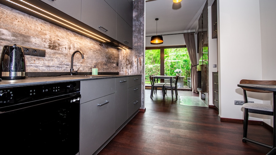InPoint Old Town- Apartment with garden