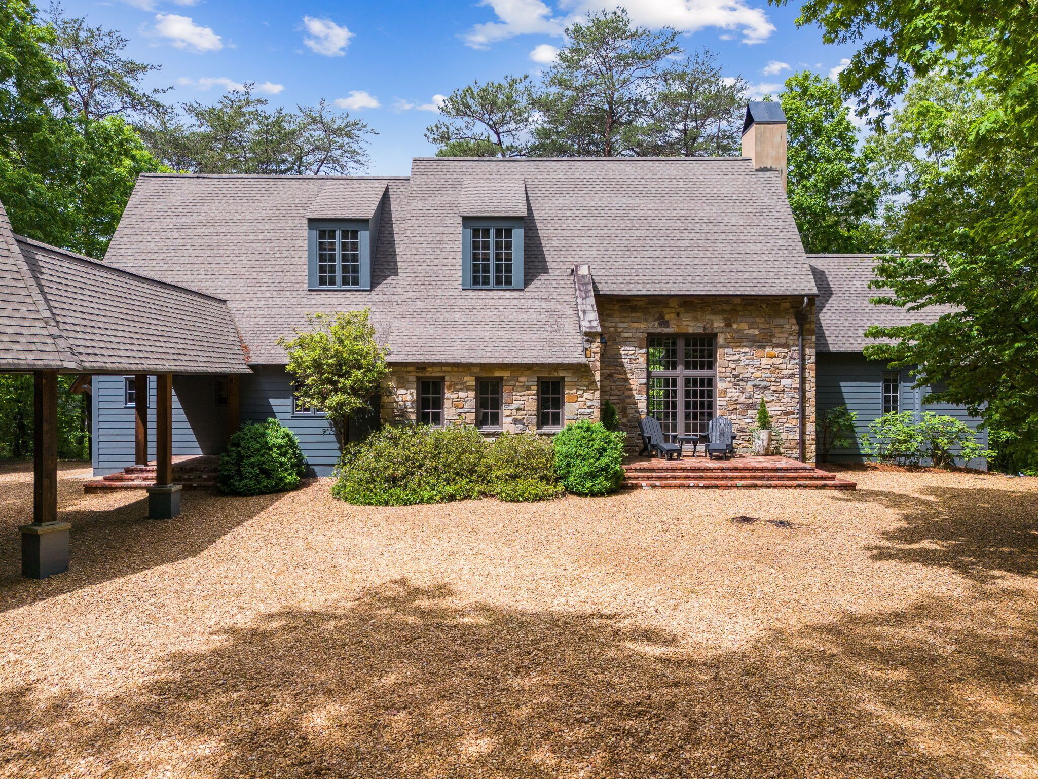 Warm, Cozy, Spacious, True Lake House Experience, Heaven.