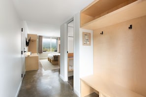 Standard Room, 1 King Bed with Sofa bed, Balcony, Mountain View
