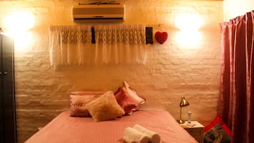 2 chambres, coffres-forts dans les chambres, bureau, Wi-Fi