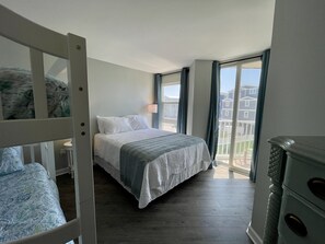 2 soverom, reiseseng for barn, wi-fi (inkludert) og sengetøy
