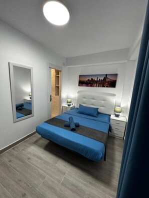 4 bedrooms, iron/ironing board, travel crib, free WiFi