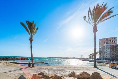 Modern Apartment Torrevieja Centre 6 People 100 Meters From Port