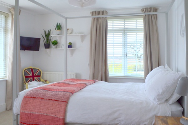 1 camera, ferro/asse da stiro, Wi-Fi, lenzuola