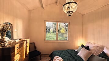 1 chambre, bureau, lit parapluie, Wi-Fi gratuit