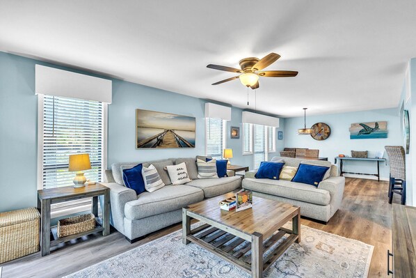 Smart TV - LUXURY VILLA IN PALMETTO DUNES WITH POOL, GOLF & BEACH ACCESS HILTON HEAD (Hilton Head Island)