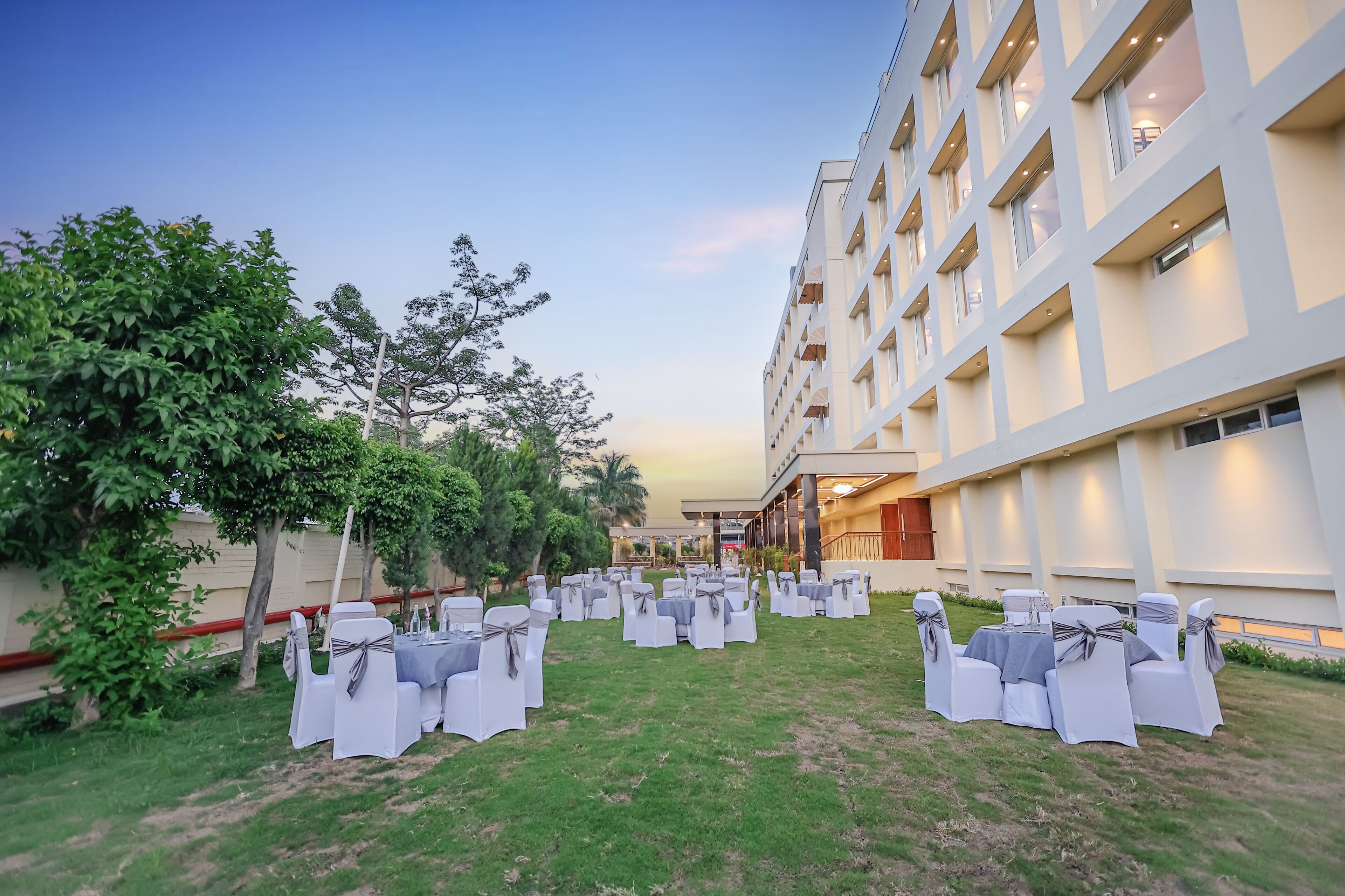 야외 연회 공간