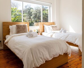 2 chambres, bureau, fer et planche Ă repasser, Wi-Fi gratuit