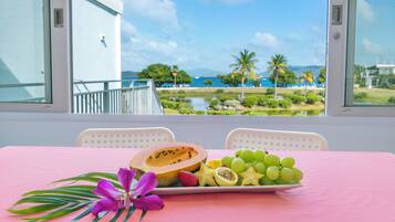 تناول الطعام