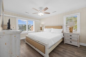4 Schlafzimmer, Bügeleisen/Bügelbrett, kostenloses WLAN, Bettwäsche