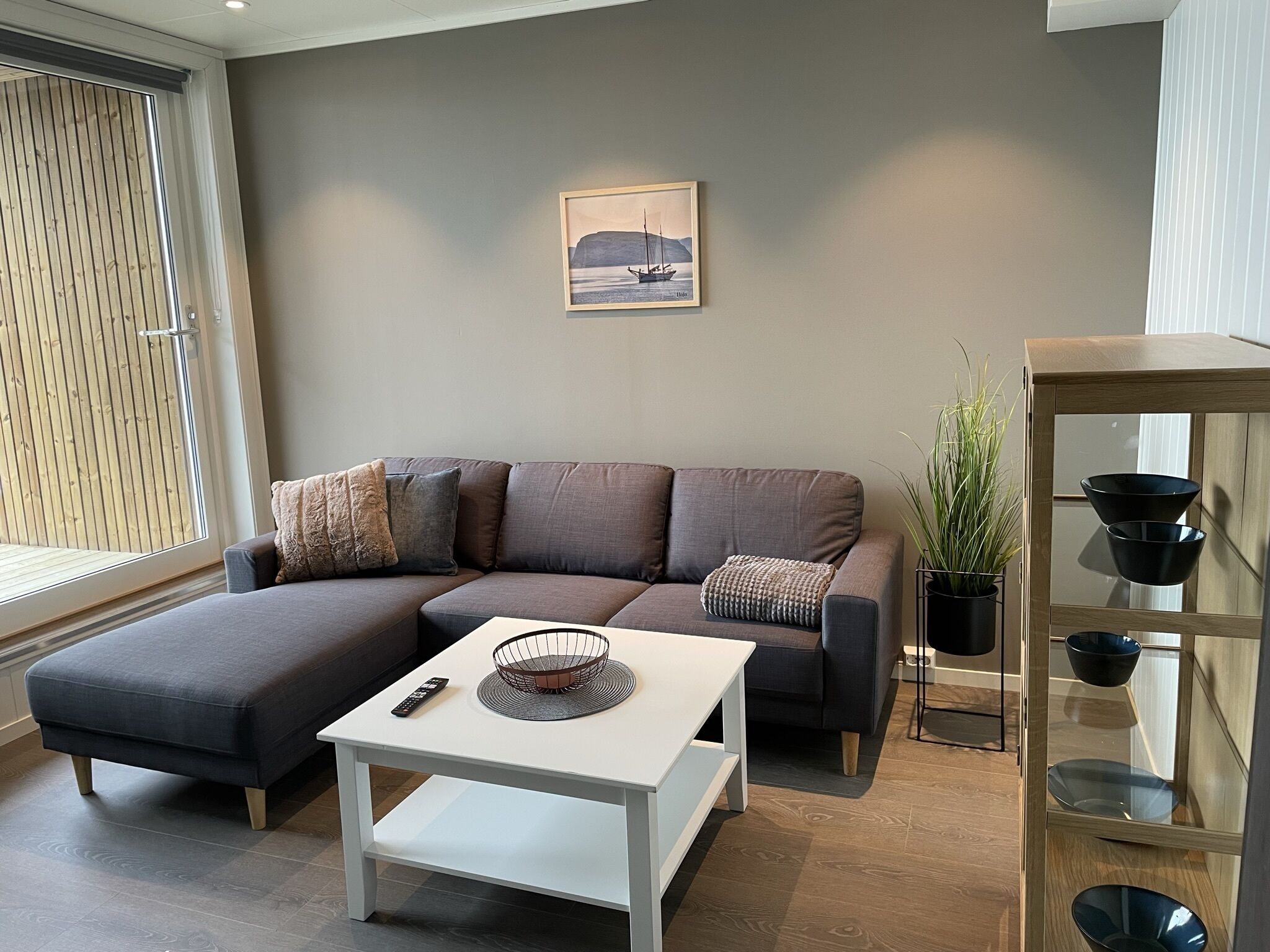 Standard Apartment | Living area