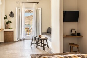 Suíte luxo | Roupas de cama premium, quartos à prova de som, Wi-Fi de cortesia