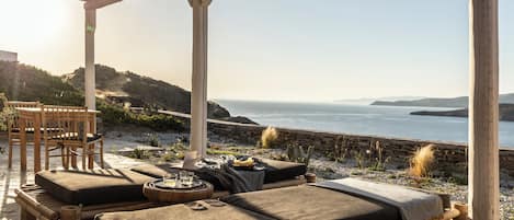 Premium-Suite | Hochwertige Bettwaren, schallisolierte Zimmer, kostenloses WLAN