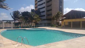 Piscina externa