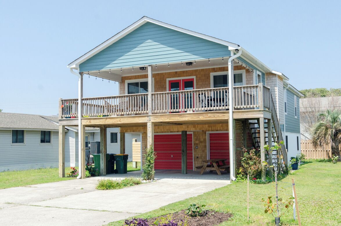 Newly remodeled pet friendly home