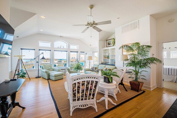 Interior - Shorehaven Too - Duck, Carolina Dunes, Ocean View, 220 Yds to Beach, Rec Room, Foosball (Duck)