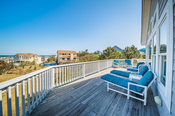 Property grounds - Shorehaven Too - Duck, Carolina Dunes, Ocean View, 220 Yds to Beach, Rec Room, Foosball (Duck)