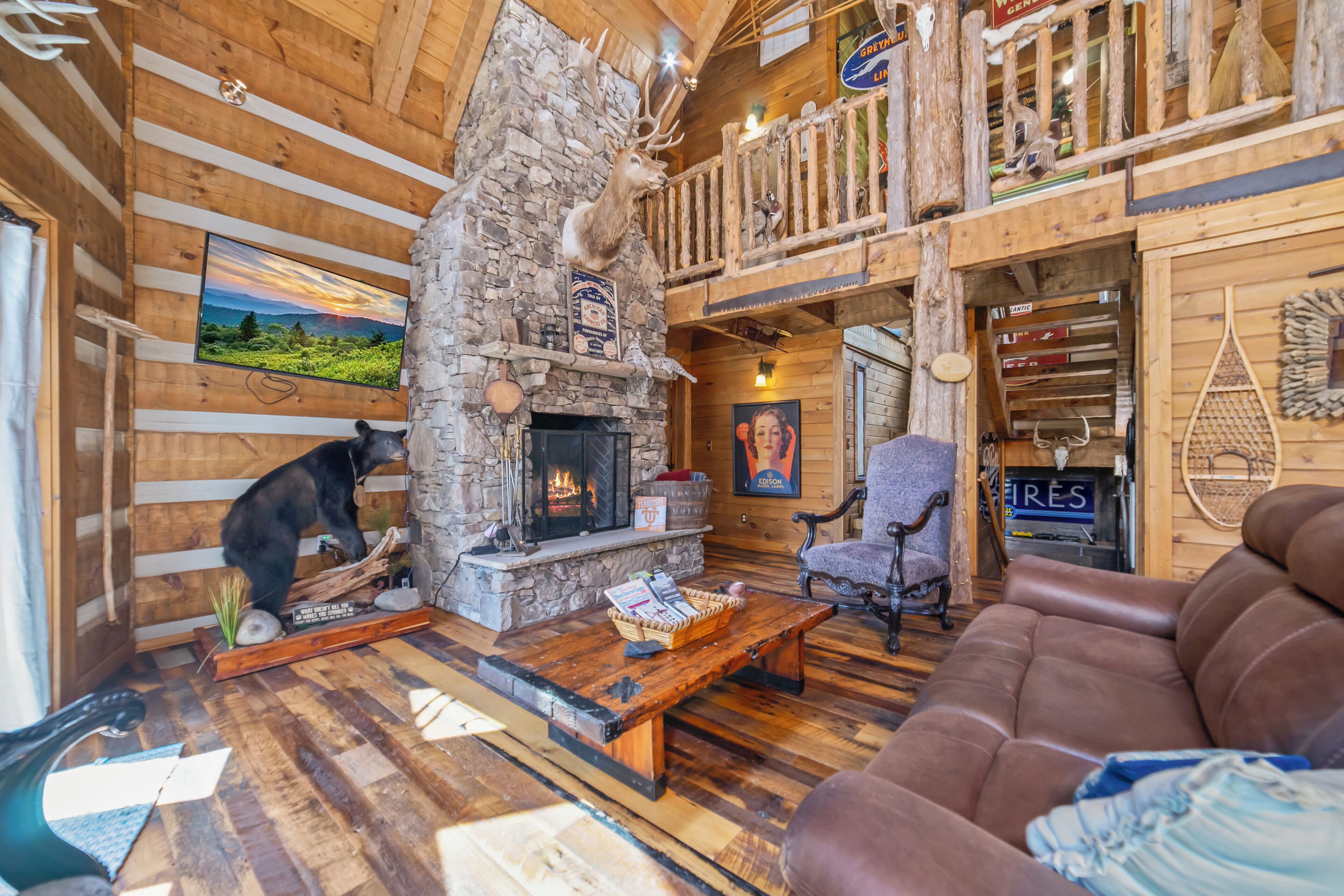 Tt- Douglas Lakefront Cabin-private Dock-sauna-theater Room-hot Tub-firepit - White Pine, TN