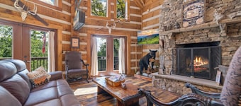 Mountain Log Cabin-Private Dock-Fire-Pit-Amazing View-Hot Tub-Game Room-Sauna!