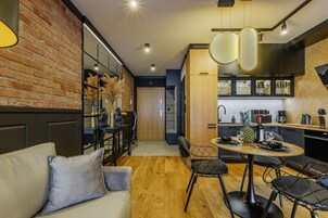 1 bedroom, iron/ironing board, free WiFi