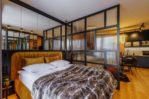Apartment | 1 bedroom, iron/ironing board, free WiFi