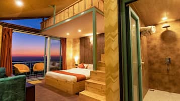 Superior Double Room | Desk, free WiFi, bed sheets