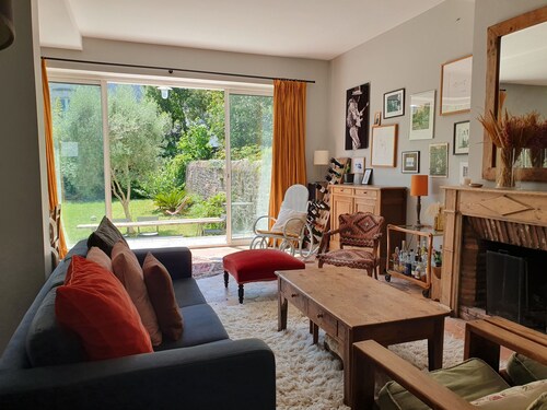 Grande maison familiale au cœur du quartier de Merville