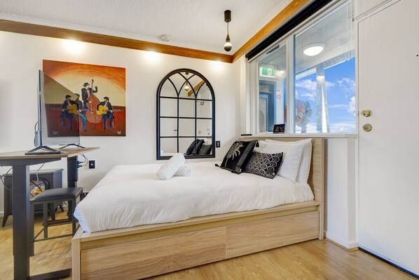 1 bedroom, WiFi, bed sheets