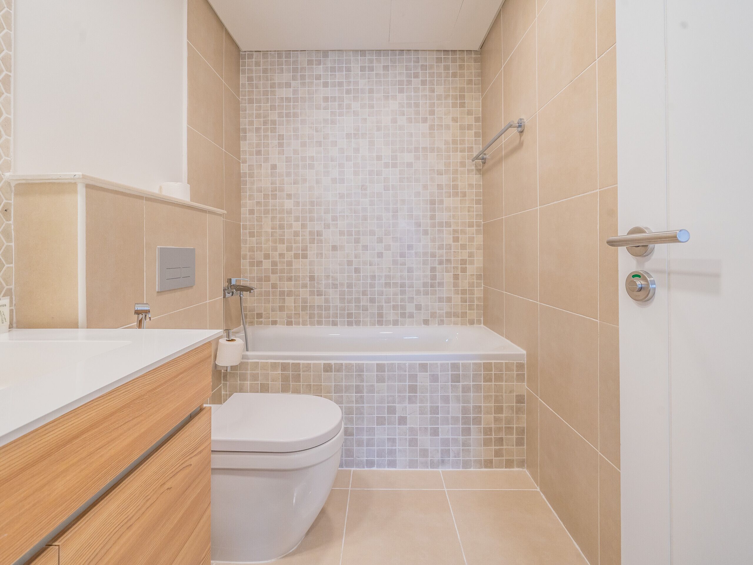 Jge- Al Andalus H 306