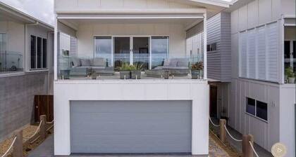 Salt Zen Holiday Townhouse