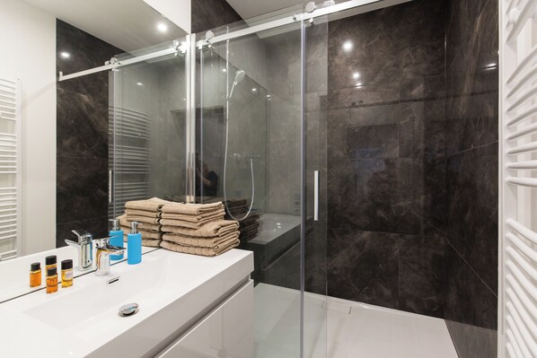 Premium-Apartment | Badezimmer