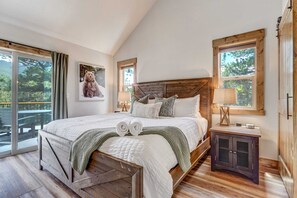 4 bedrooms, iron/ironing board, travel crib, WiFi