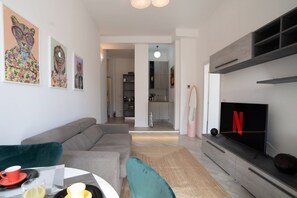 Flat-screen TV - Design Apartment - Central Station (Milano)