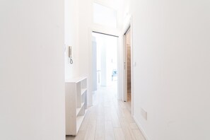 Interior - Design Apartment - Central Station (Milano)