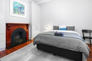 3 quartos, ferros/tábuas de passar roupa, berço de viagem, Wi-Fi