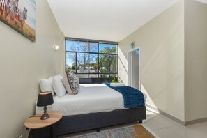 1 bedroom, in-room safe, iron/ironing board, internet